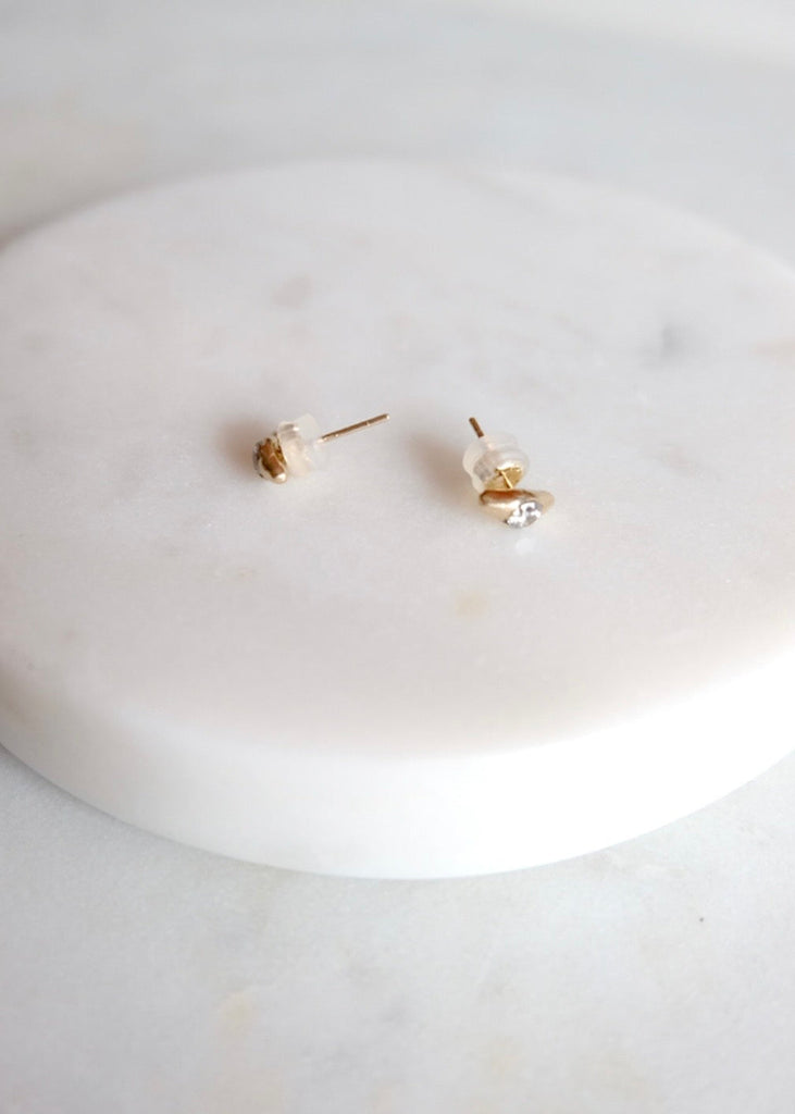 Occasionally Sweet | 14kg Mori Stud Earrings with Diamond
