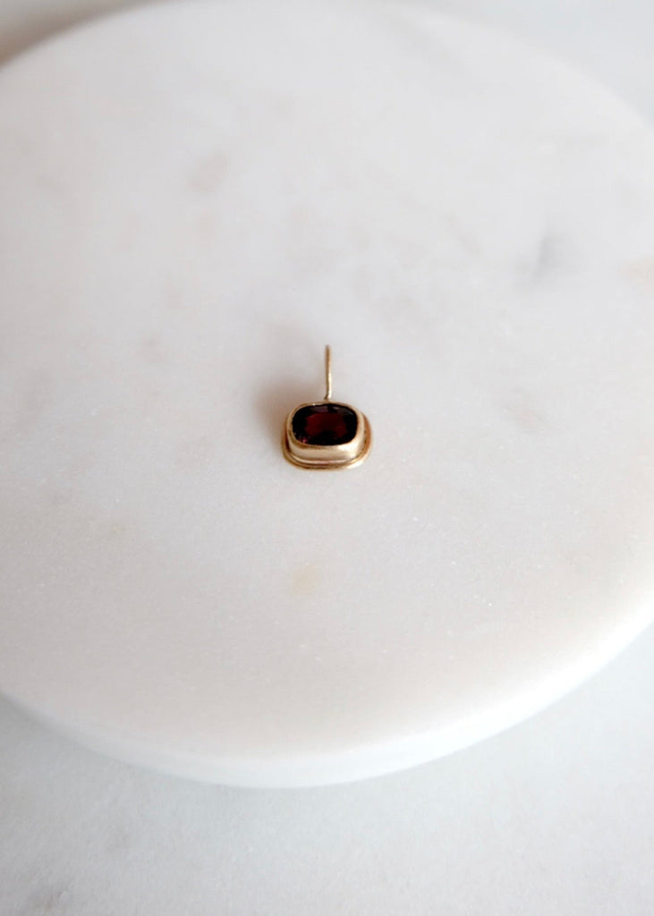 Occasionally Sweet | 14kg Stillwater Charm | Purple Spinel