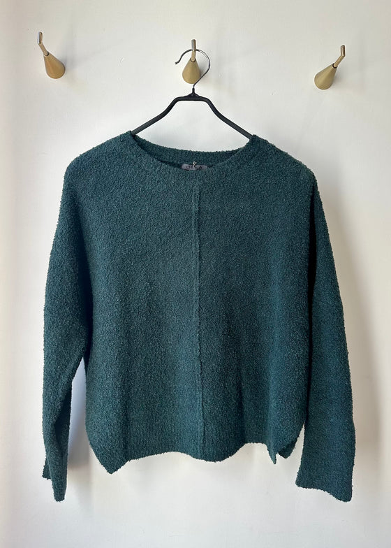 Oska | Pullover Libaary