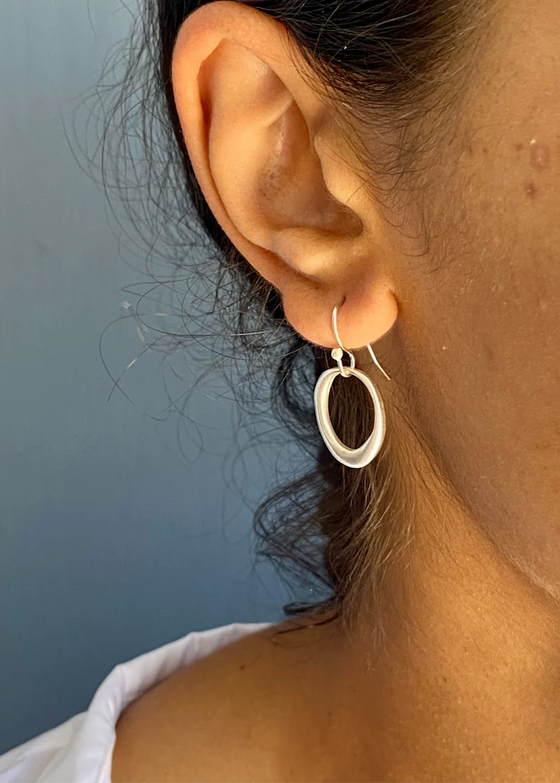 Philippa Roberts | Organic Circle Earrings Silver