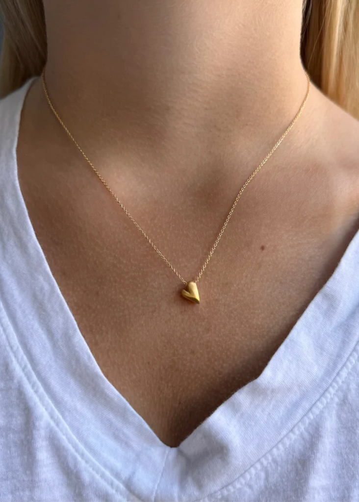 Philippa Roberts | Tiny Heart Necklace Vermeil