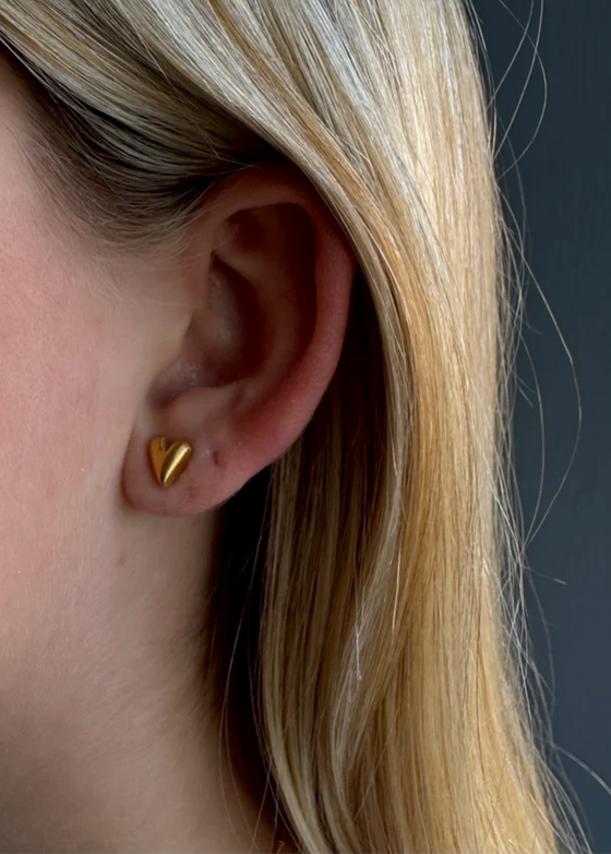 Philippa Roberts | Vermeil Heart Stud Earrings