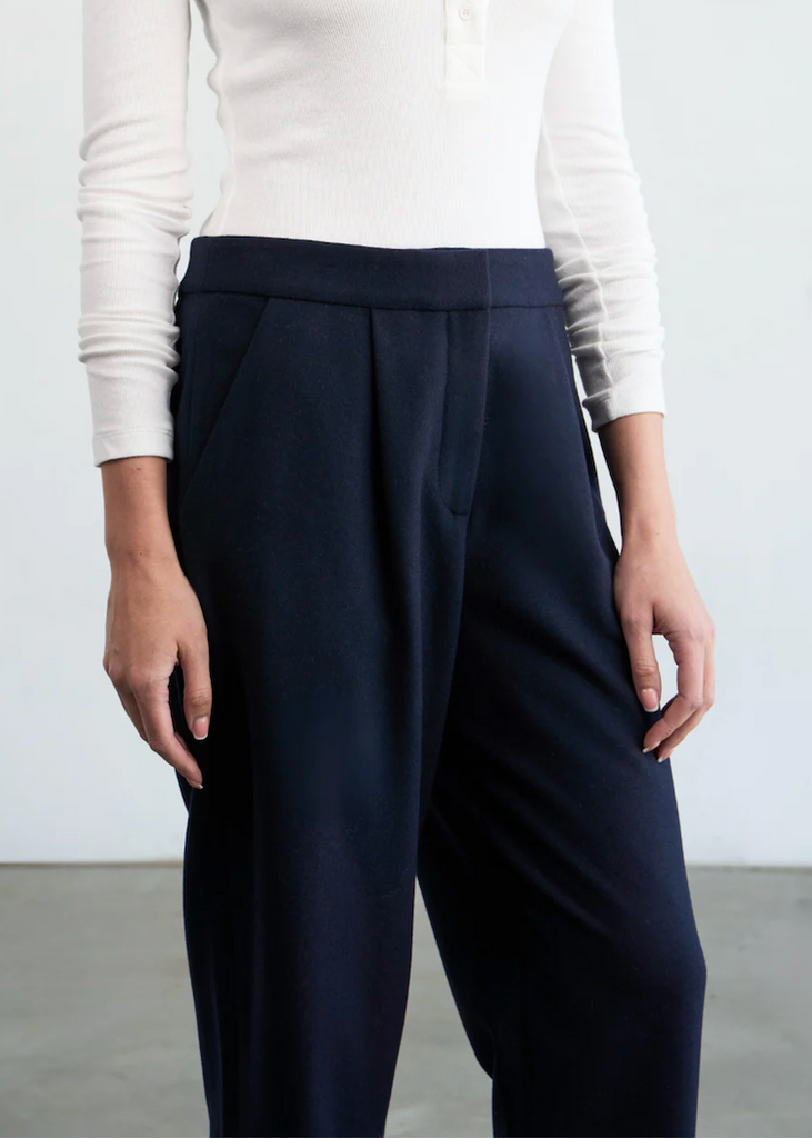 Phoebe Jon | Charlie Pant