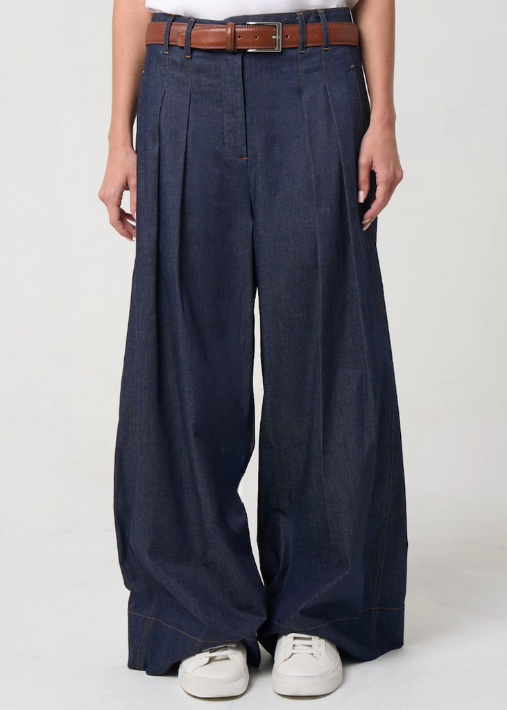 Phoebe Jon | Dom Pant