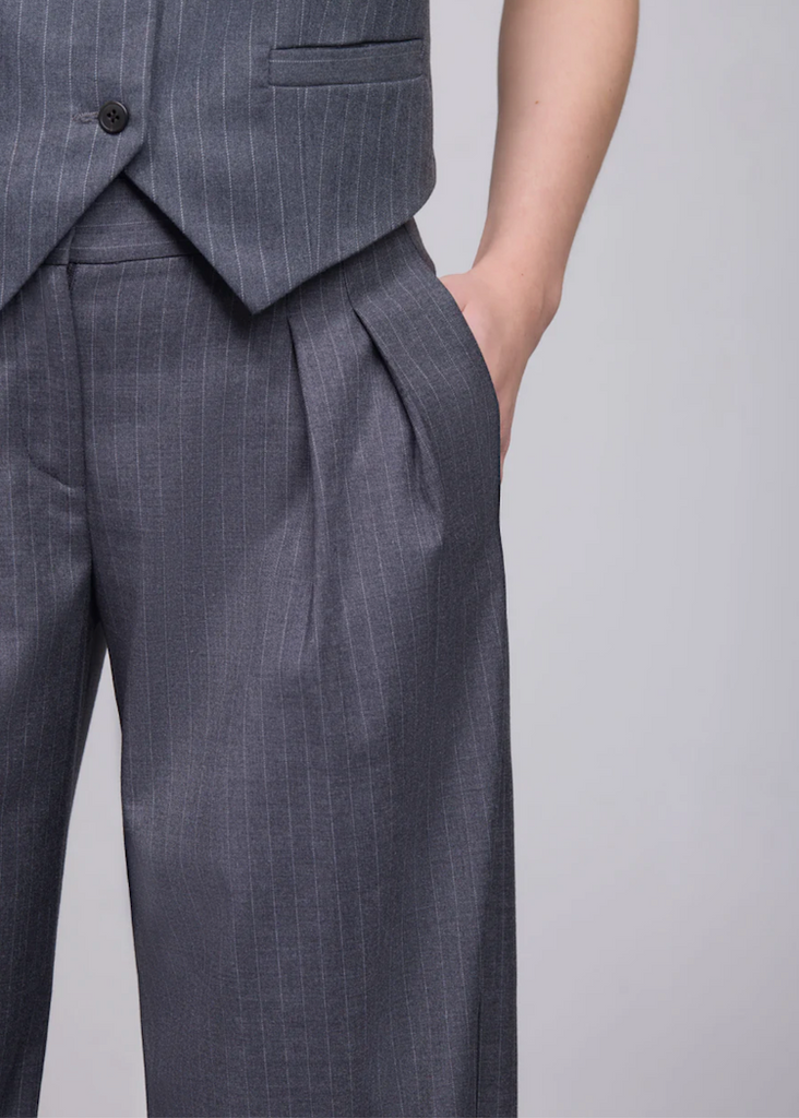 Phoebe Jon | Liza Pinstripe Pleated Pant