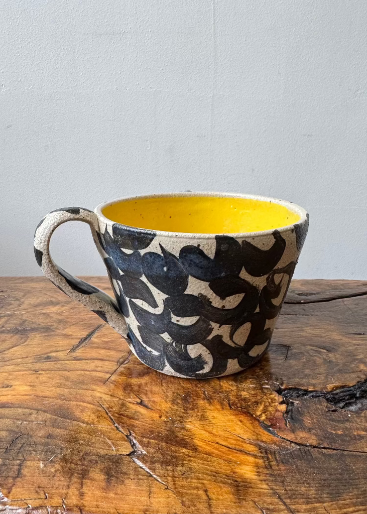 Polli Pots | Large Coffee Mug | Black Swirl with Yellow Inside