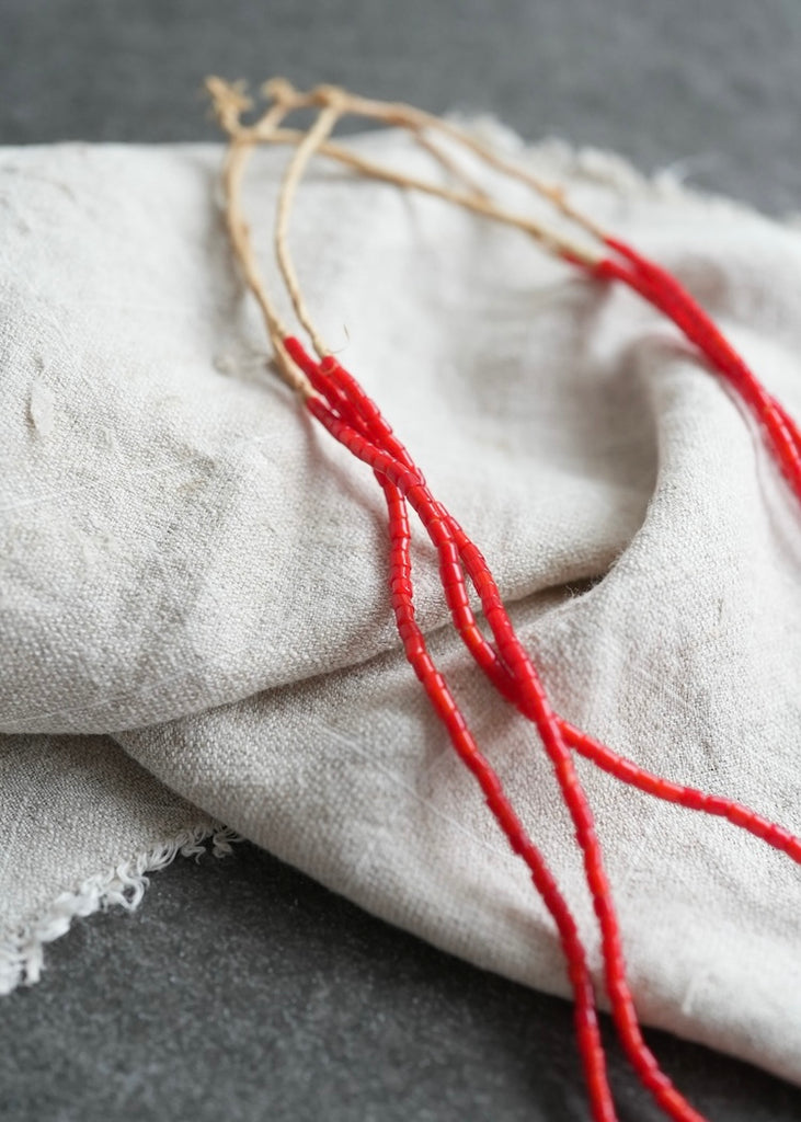 Red Flat-Ended Seed Trade Beads