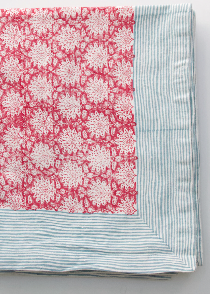 Rozablue | Floral Tablecover in Breezy Cherry