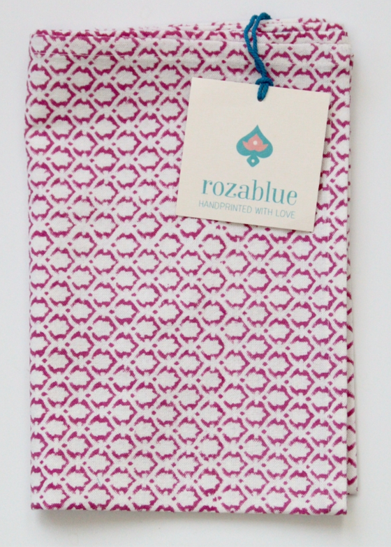 Rozablue | Kitchen Towel | Little Crown Pink