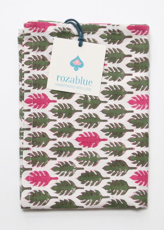 Rozablue | Kitchen Towel in Carmine Curry Leaves