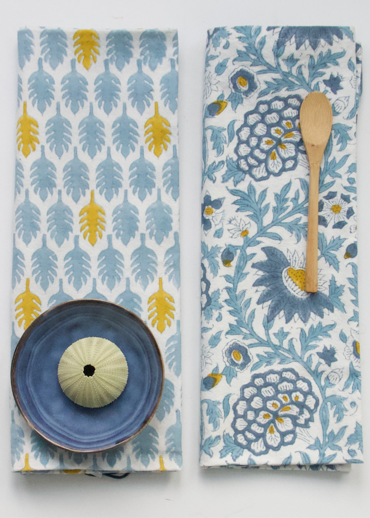 Rozablue | Kitchen Towel in Yellow Curry Leaves