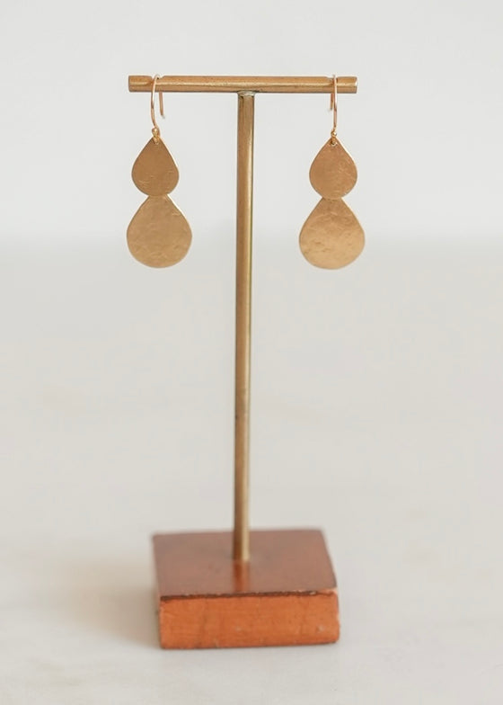 Sarah McGuire | Parchment Teardrop Waterfall Earrings 18kg