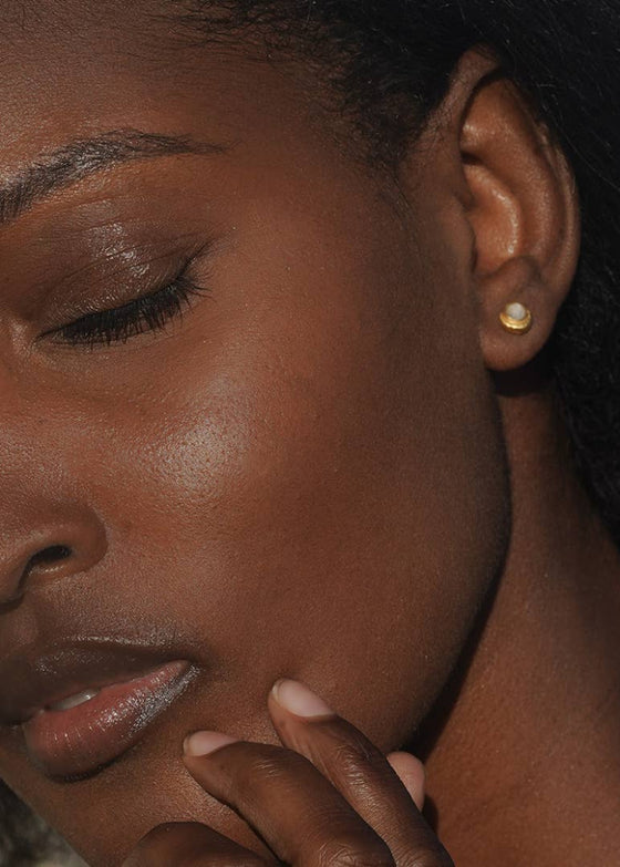 Satya Jewelry | Cradled in Light Moonstone Earrings