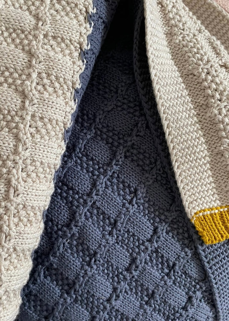 Sophie Home | Cotton Knit Stroller Blanket | Blue + Cream