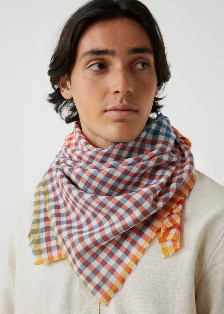 Moismont | Poem Foulard No 821 | Spritz