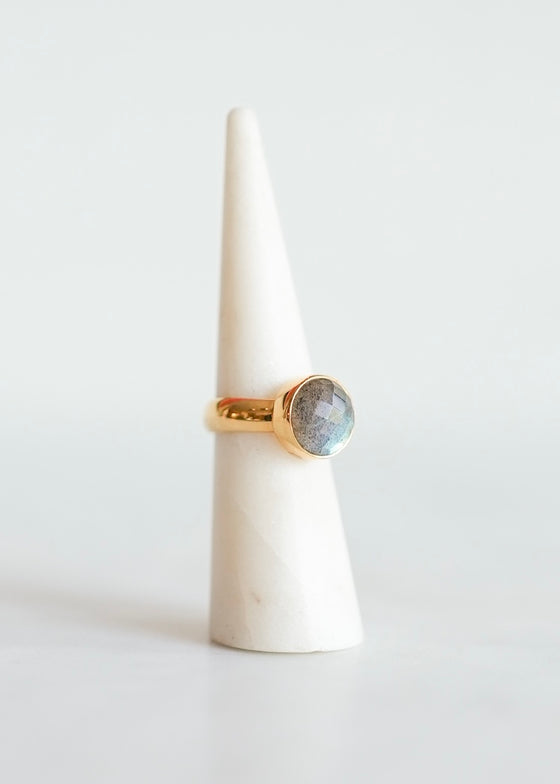 Stephen Estelle | Labradorite Ring