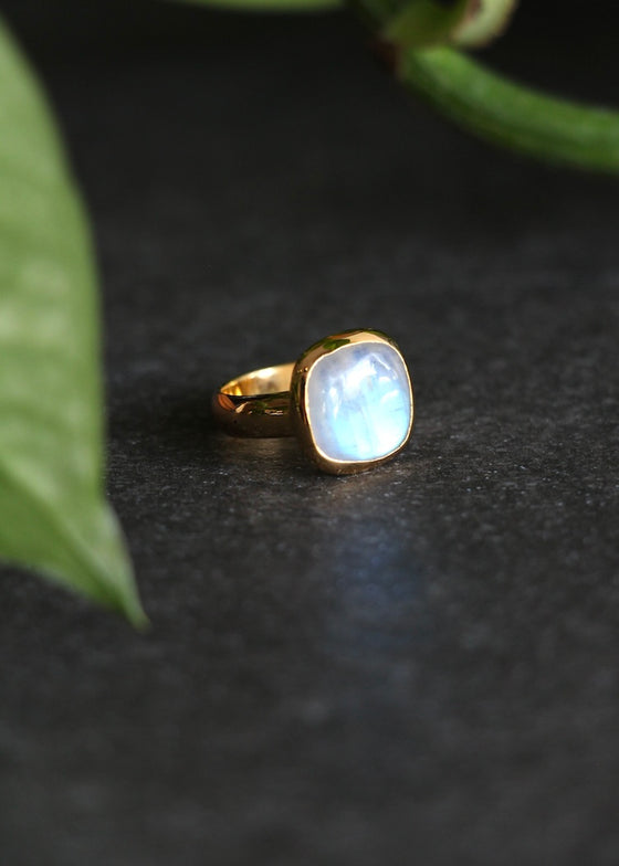 Stephen Estelle | Rainbow Moonstone Ring