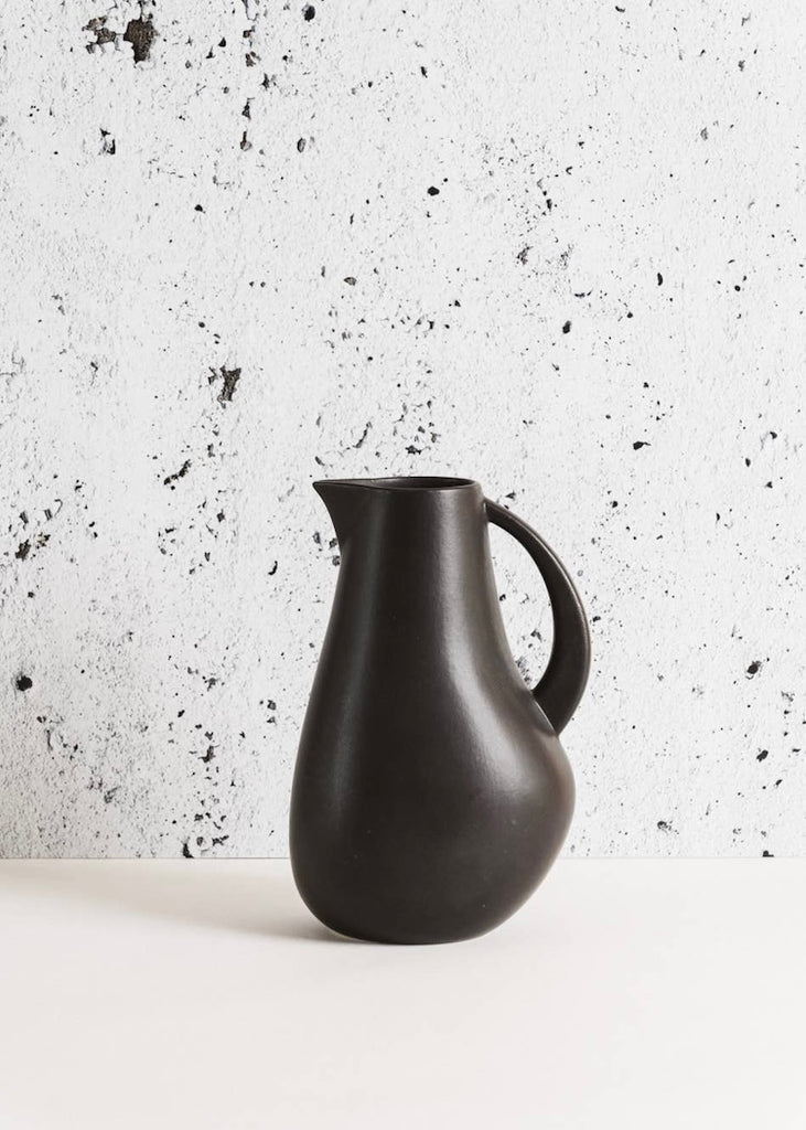 Stoneware Pitcher | 64 oz Black