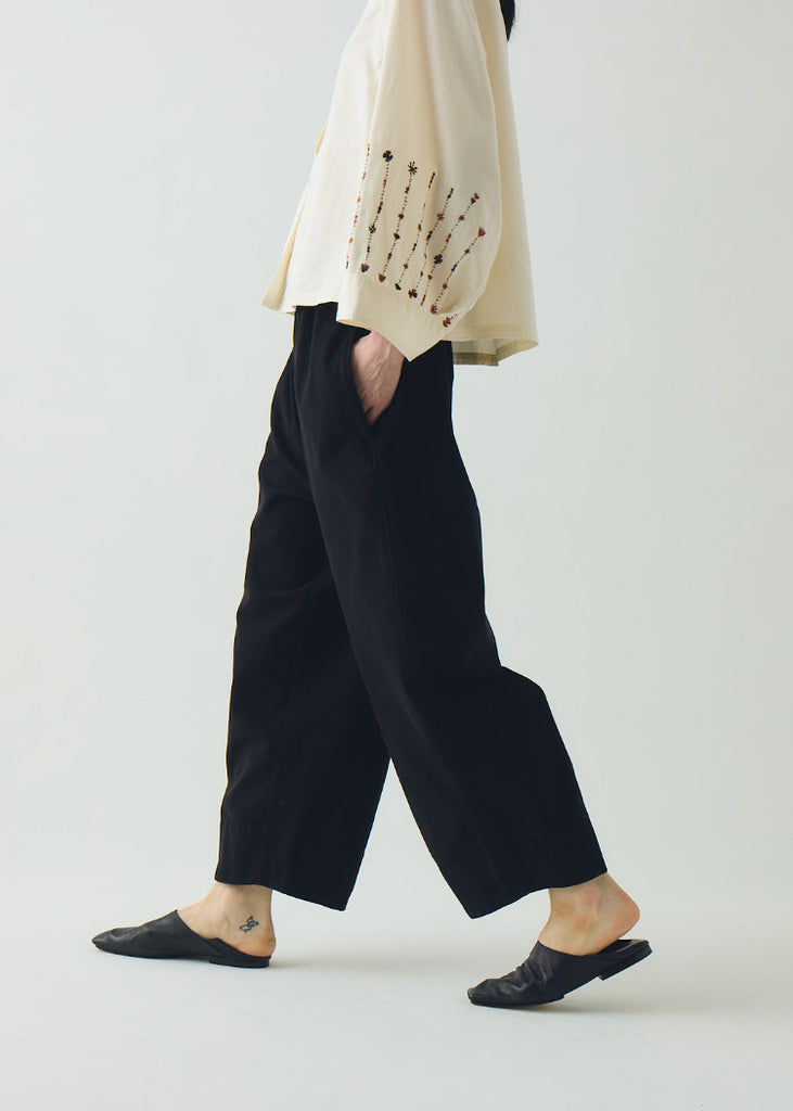 TOAST | Embroidered Sleeve Cotton Satin Top
