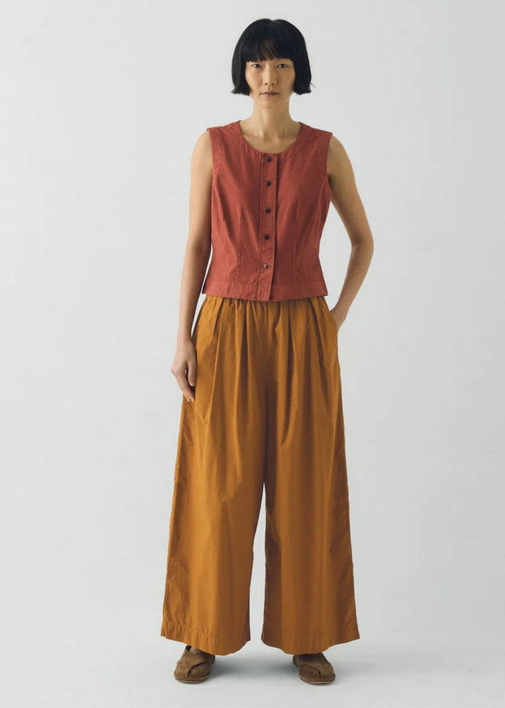TOAST | Pleated Pull On Cotton Poplin Trousers | Dhal