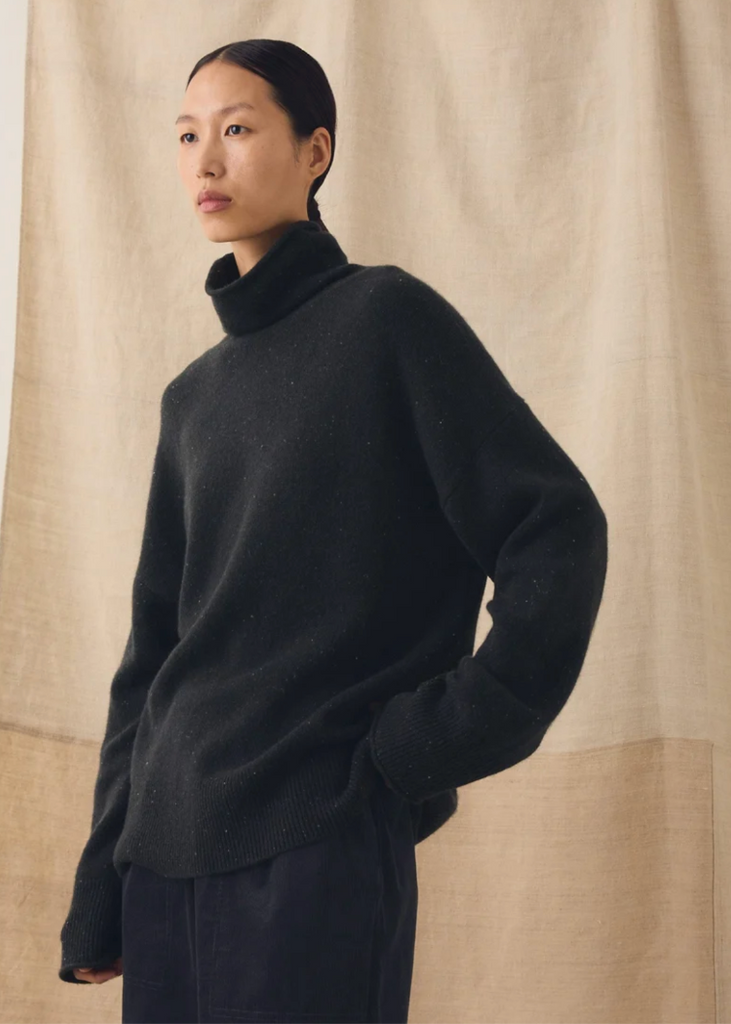TOAST | Wool Cashmere Roll Neck Sweater