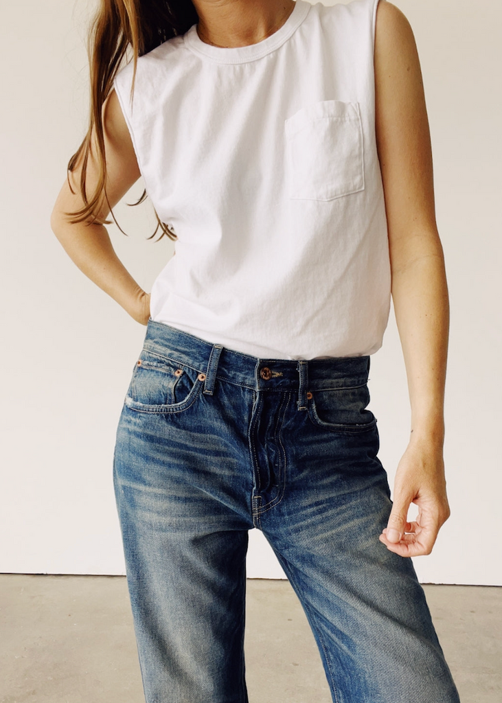 Hey Gang | The Muscle Tee | White