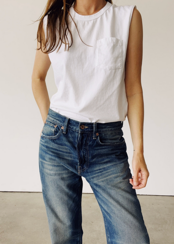 Hey Gang | The Muscle Tee | White