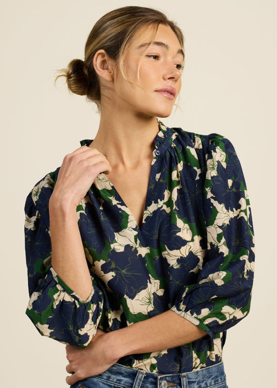 Trovata | Orly Blouse in Nightfall Bloom