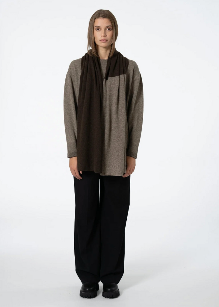 Dinadi | Yak Scarf | Two Tone