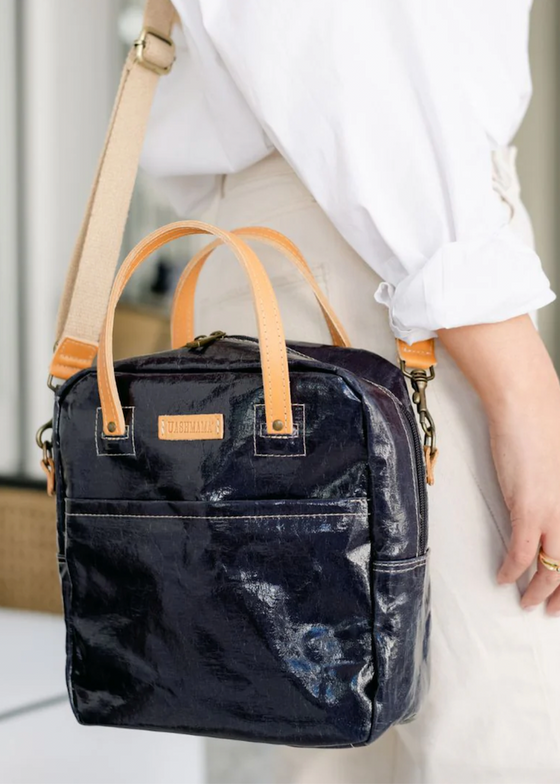 Uashmama | Glossy Parma Bag | Blue