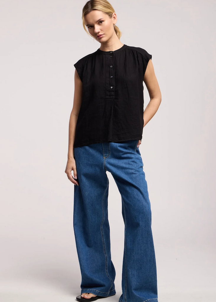 Velvet by Graham & Spencer | Bec Top | Black