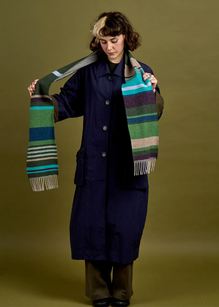 Wallace + Sewell | Angus Lambswool Scarf | Blackthorn