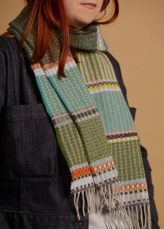 Wallace + Sewell | Cassia Laurel Lambswool Scarf