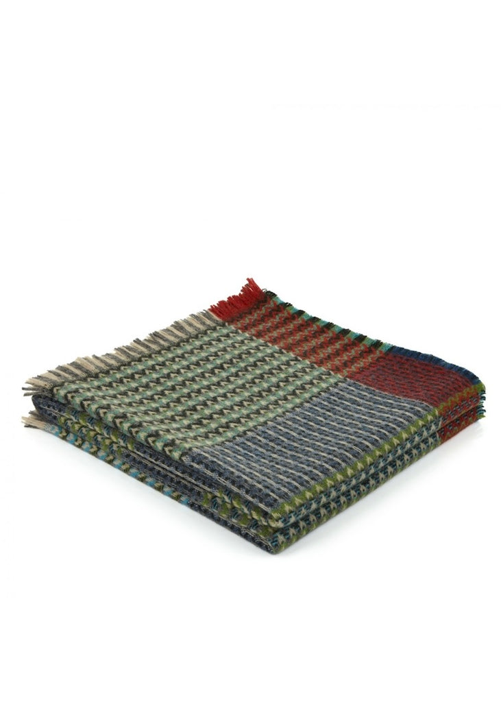 Wallace + Sewell | Everglade Ripple Throw