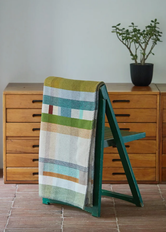 Wallace + Sewell | Stefano Block Throw | Mid Green