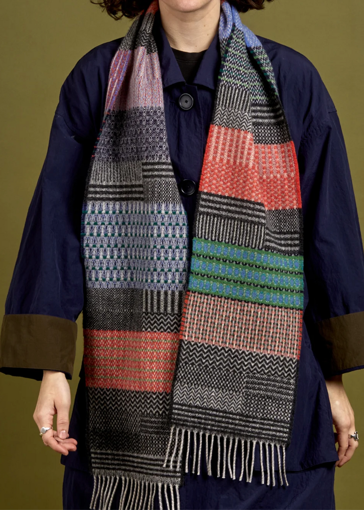 Wallace + Sewell | Walton Lambswool Scarf | Dragonfly