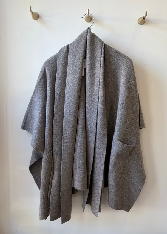 White + Warren | Cashmere Blend Poncho