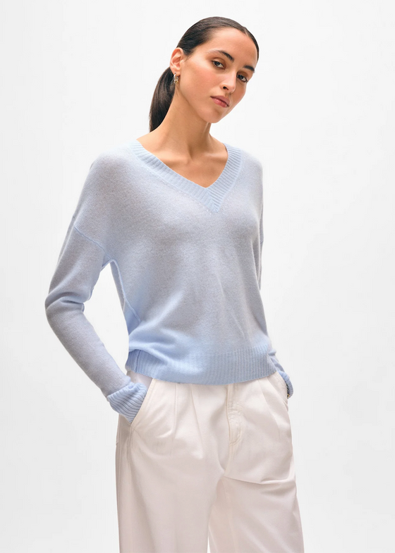 White + Warren | Cashmere Featherweight V Neck