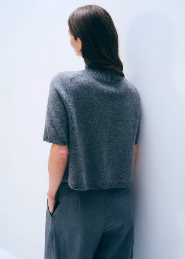 White + Warren | Cashmere Mockneck Tee in Graphite Heather