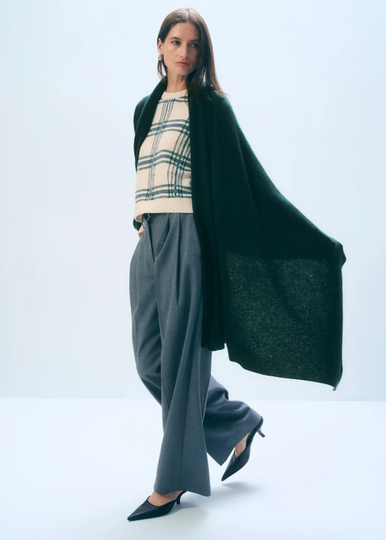 White + Warren | Cashmere Travel Wrap in Dark Emerald