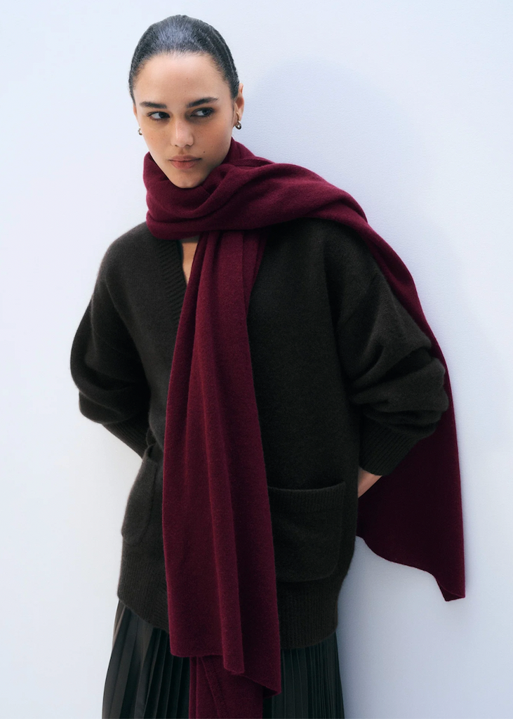 White + Warren | Cashmere Travel Wrap in Sangria