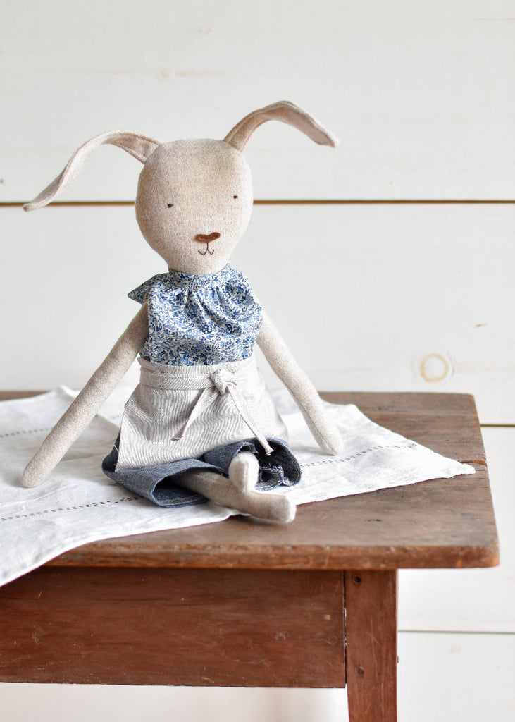 Woolgrass Farm | Ruthie the Rabbit | Floral Blouse