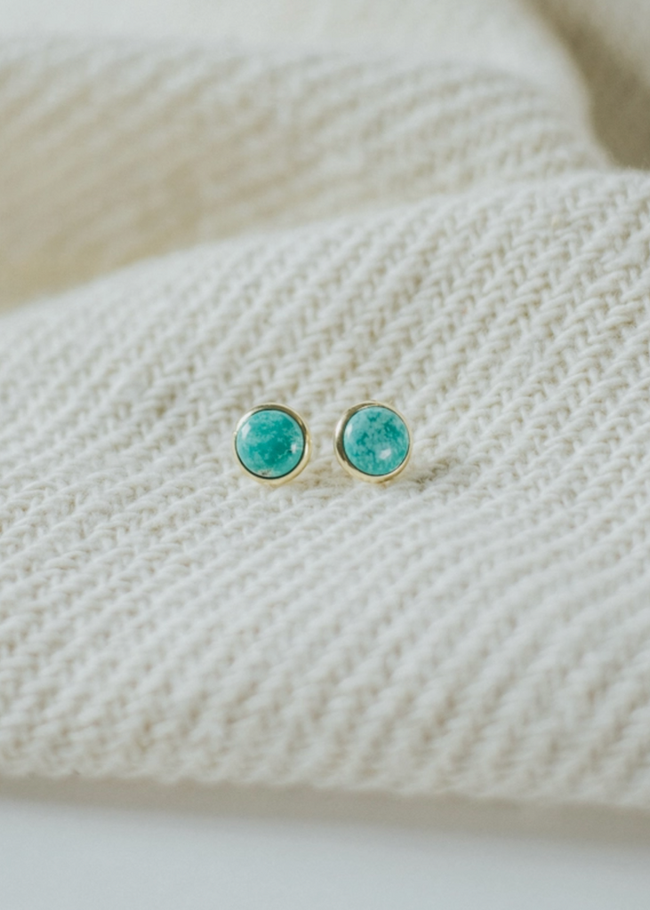 commonform | Large Hyalite Studs