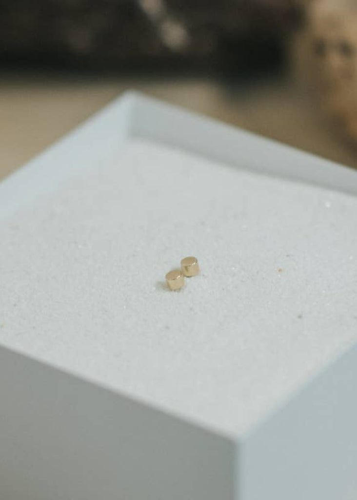 commonform | Marigold Studs