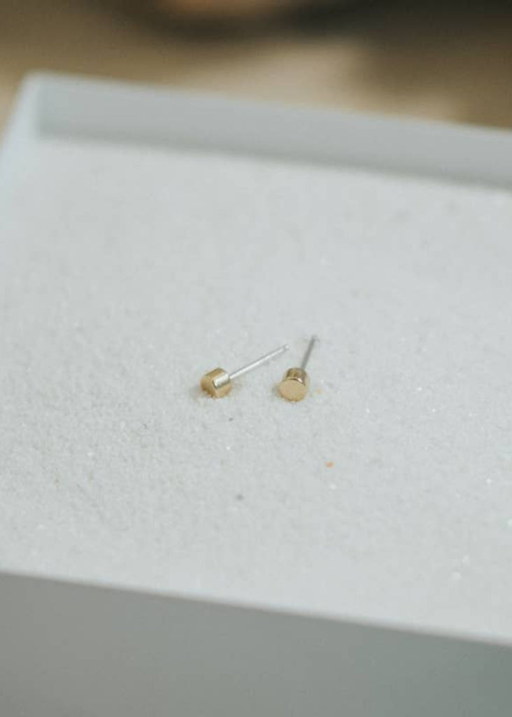 commonform | Marigold Studs
