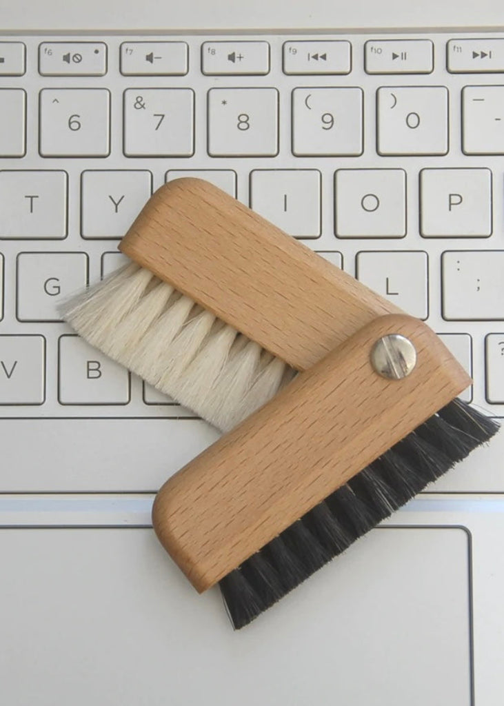 Computer Laptop Brush