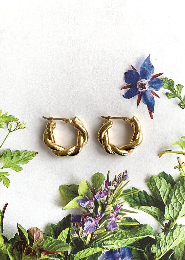 Carla Corp | 14k Small Twisted Hoop