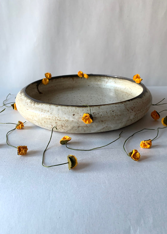 Gina DeSantis Ceramics - Luna Curved Dinner Plate