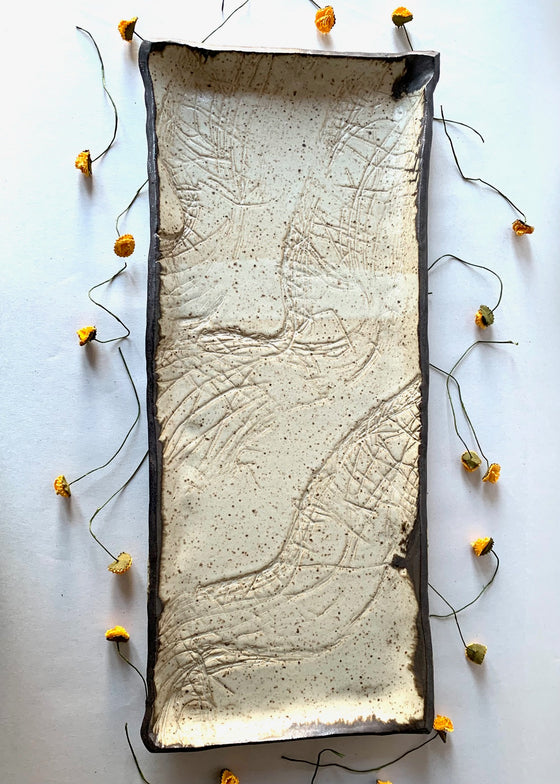 Gina DeSantis Ceramics | Luna Textured Rectangular Tray - Large