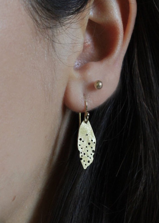 Julie Cohn | Petite Leaf Earring